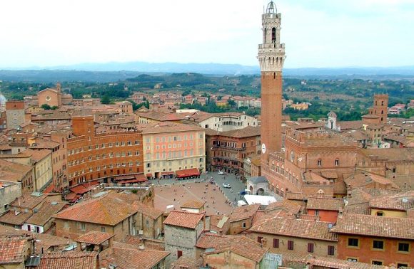 Siena, San Gimignano e il Volterrano