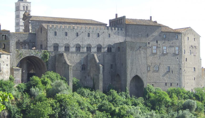 Viaggio di istruzione e turismo scolastico a nella Tuscia