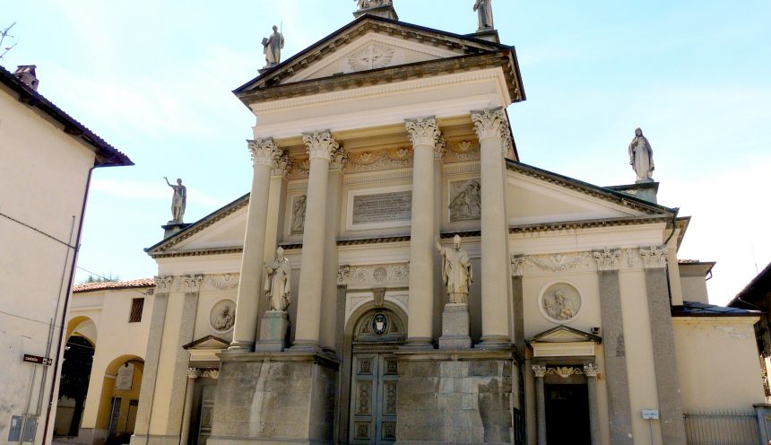 Viaggio di istruzione e turismo scolastico ad Ivrea.