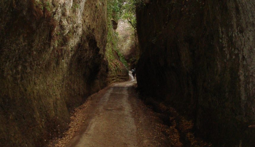 uscita didattica - via della Cave di Pitigliano e Sovana