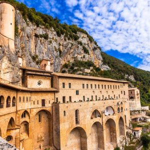 Subiaco: i Monasteri di  San Benedetto e Santa Scolastica